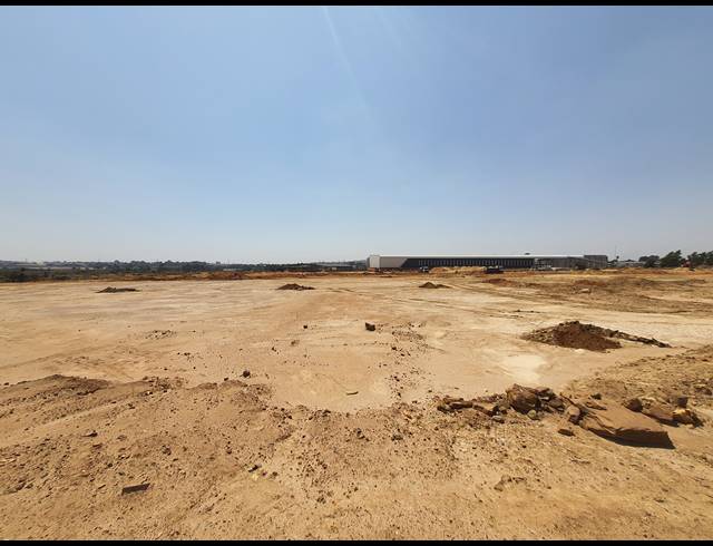 27,251M² VACANT LAND FOR SALE IN GOSFORTH PARK